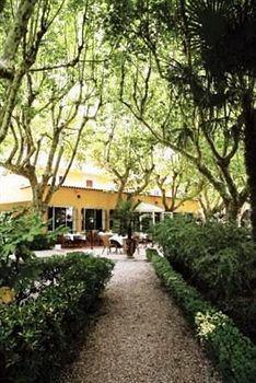 Hotel La Touloubre à La Barben Extérieur photo